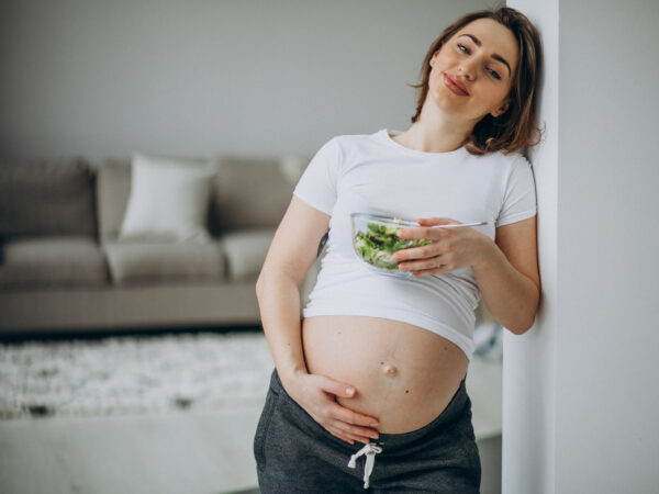 What Not to Eat During Pregnancy: Complete Food Guide for a Healthy Baby 🤰