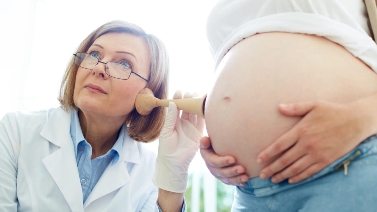 How to Choose an OB/GYN or Midwife in the USA: A First‑Time Mom’s Guide