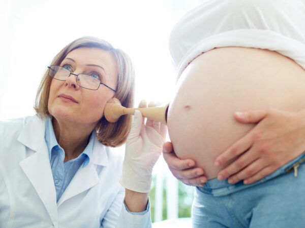 How to Choose an OB/GYN or Midwife in the USA: A First‑Time Mom’s Guide