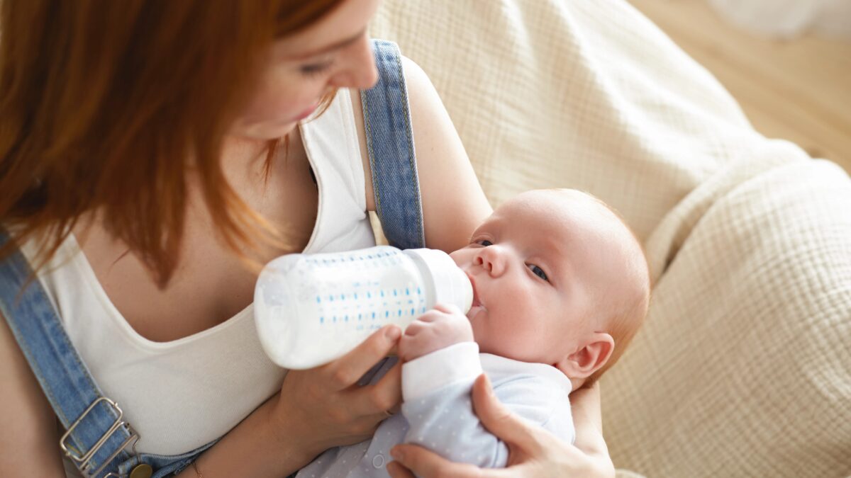 How to Clean and Sanitize Baby Bottles Properly: A Step‑by‑Step Guide for US Parents
