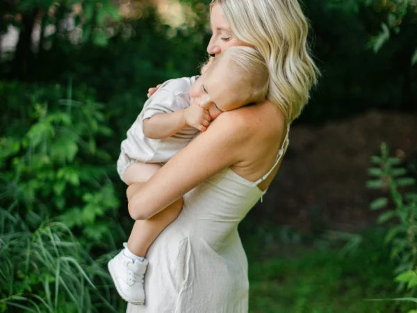 The Best Postpartum Outfits That Are Cute AND Comfortable