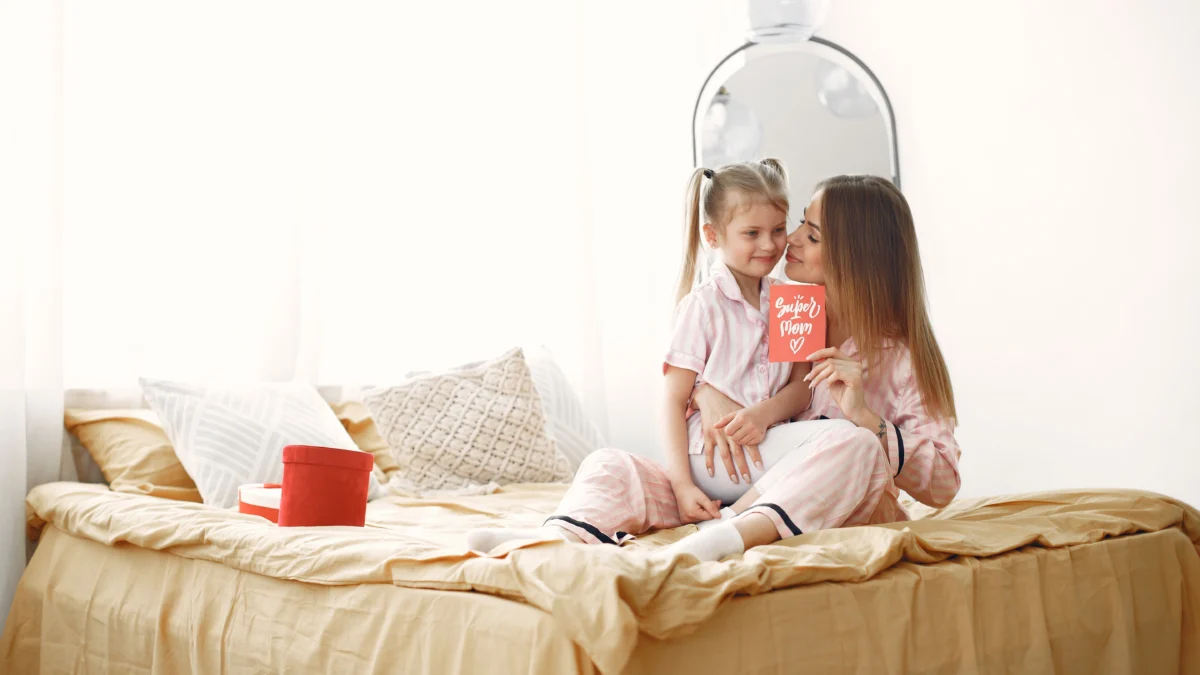 The Screen-Free Morning Basket: How I Get My Kids Off Devices Before 9am