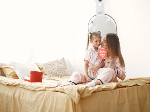 The Screen-Free Morning Basket: How I Get My Kids Off Devices Before 9am