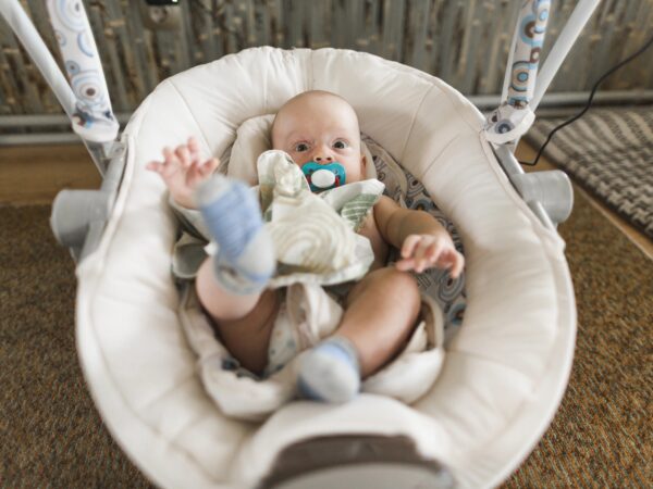 Best Baby Swings for Colic: How to Choose One That Actually Soothes Your Baby