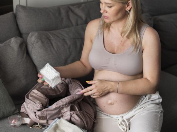 What to Pack in Your Hospital Bag: A Realistic Checklist for Labor