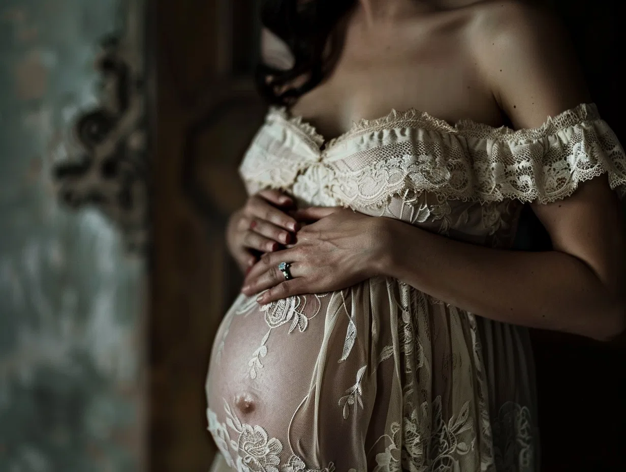 How to Take Stunning Pregnancy Photos at Home (No Professional Needed)
