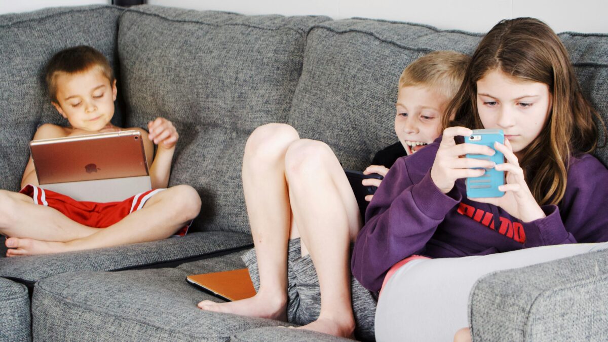 Screen Time for Kids: Realistic Limits That Actually Work for Busy Moms